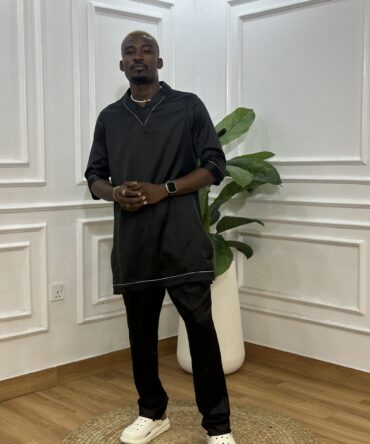 KDA MEN'S BLACK 2 PIECE SET