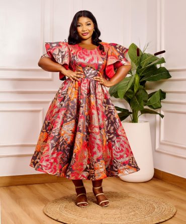 KDA MIDI FLARE DAMASK GOWN WITH SHORT SLEEVE